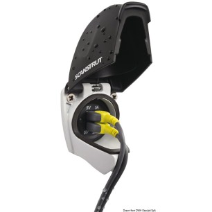 Prise + câble USB étanches IPx6| EAN 8033137058660 Ref 14.195.65