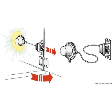 Lumière de courtoisie + allumage automatique| EAN 7332640001738 Ref 13.893.00