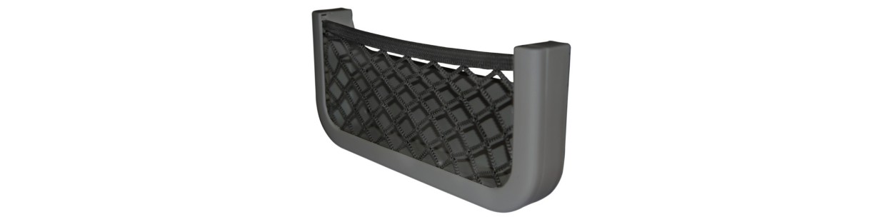 Quincaillerie pour coffres et trappes